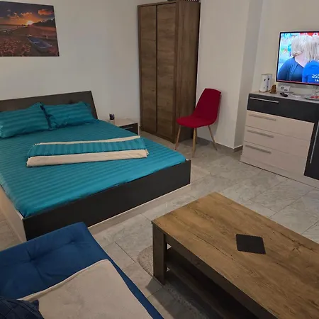Apartment Turquoisestudiomamaianord Navodari